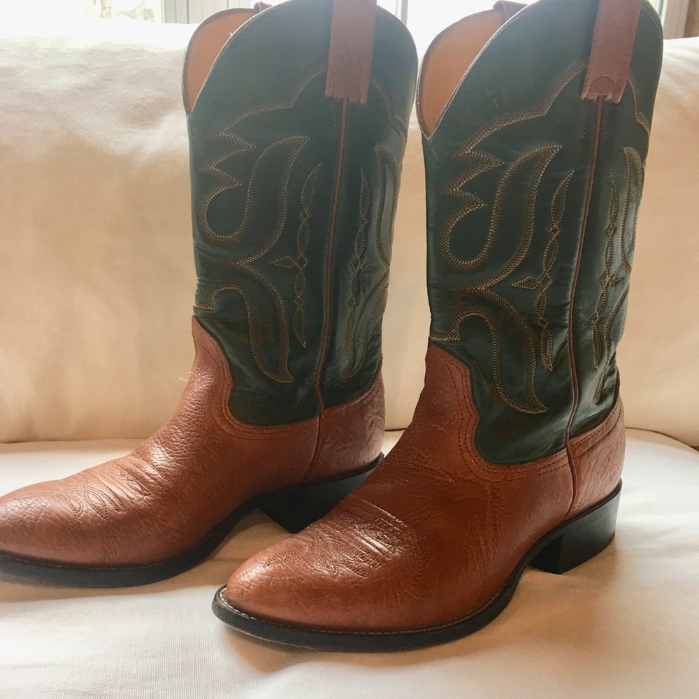 Men’s Nocona boots 9